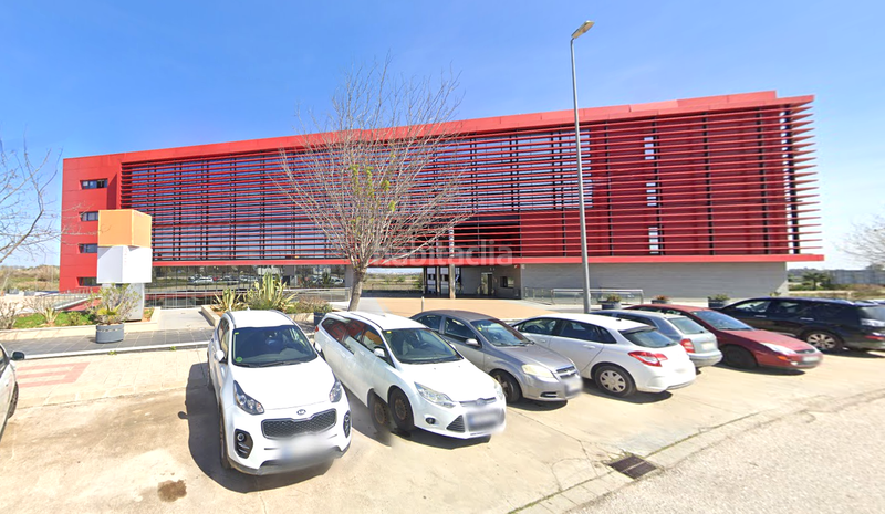 Foto a1f4d35d-341c-4598-90c9-3ca44ec1967d. Locale commerciale in Salteras