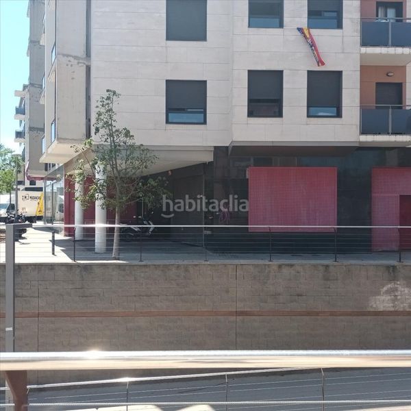 Foto 6f06adb7-25c5-4dde-bb71-097f07148159. Aparcament cotxe a Centre Castelldefels