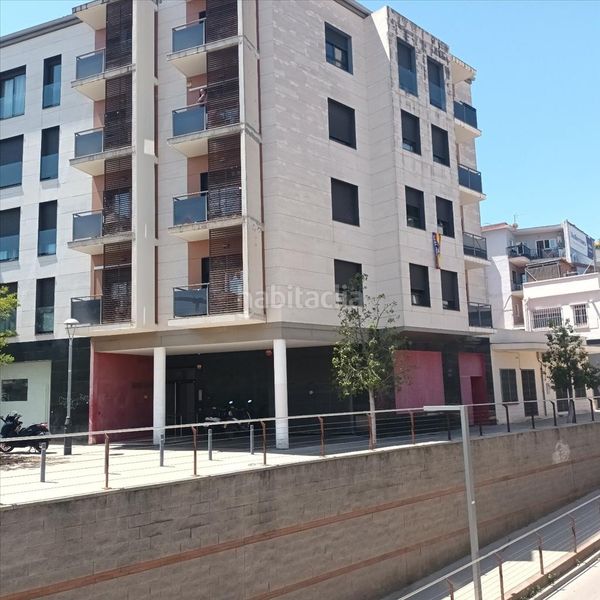 Foto 728a674a-a1d0-48e7-aa63-6547a114a733. Aparcament cotxe a Centre Castelldefels