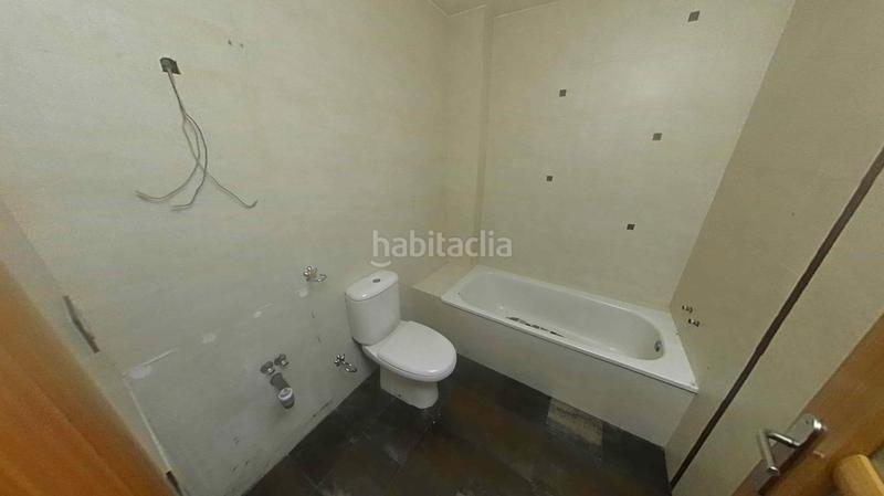 Foto 08e839a4-4c9d-49cf-9cc4-459001d975fe. Etagenwohnung mit parking in Centro Ocaña