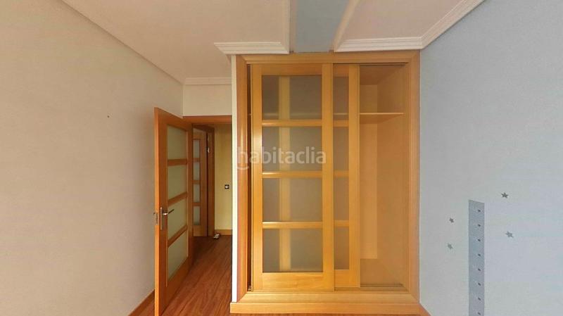 Foto 1ee311cf-9f23-48af-a114-35ebc1f65b7a. Etagenwohnung mit parking in Centro Ocaña