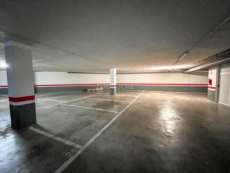 Foto ecb72f2f-4247-4362-ad52-854a415b771a. Parking coche en Zona Avenida del Mar Castellón de la Plana