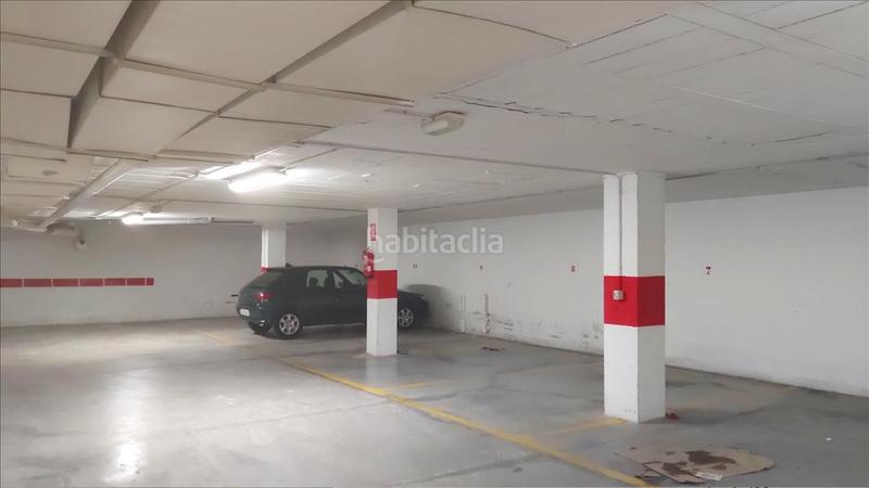 Foto caebbfb9-3efd-4c6c-bac3-68756c36108c. Parking coche en El Raal Murcia