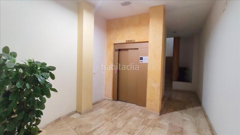 Foto e5e0920a-3247-42eb-95f4-99470eedaabf. Parking coche en El Raal Murcia