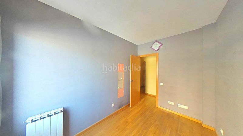 Foto bf7bd54d-83c4-4a68-960f-8a3d0ae9e798. Pis a Covadonga Sabadell