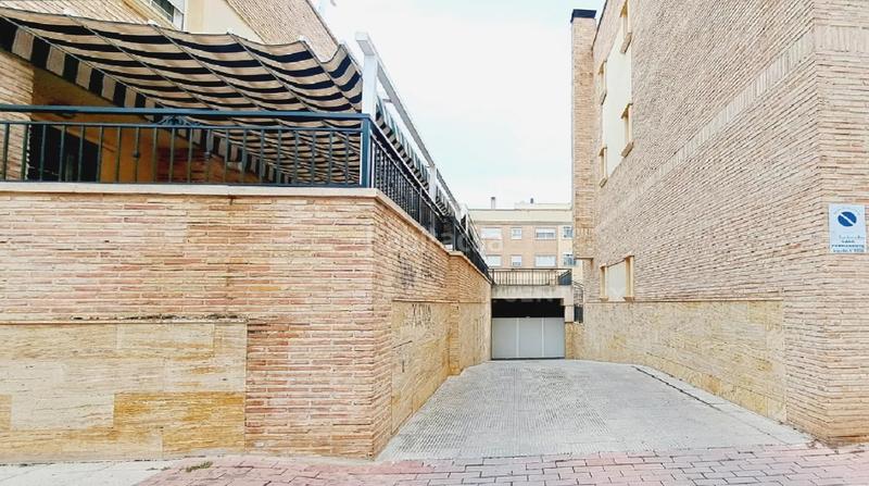 Foto af9c5520-1115-4eda-a75f-888e4020d0c9. Aparcament cotxe a Puente Tocinos Murcia