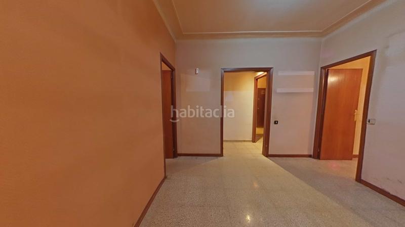 Foto d7e5f8dc-8152-4833-ba6f-e4639ace2dc6. Pis a Portbou
