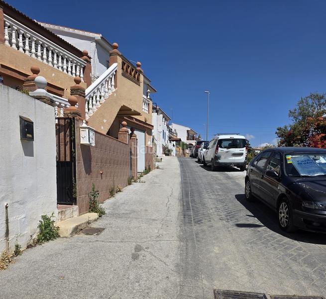 Foto 4b85517e-f2fa-4b76-8d33-722deeebc5c9. Casa a Santa Isabel Málaga