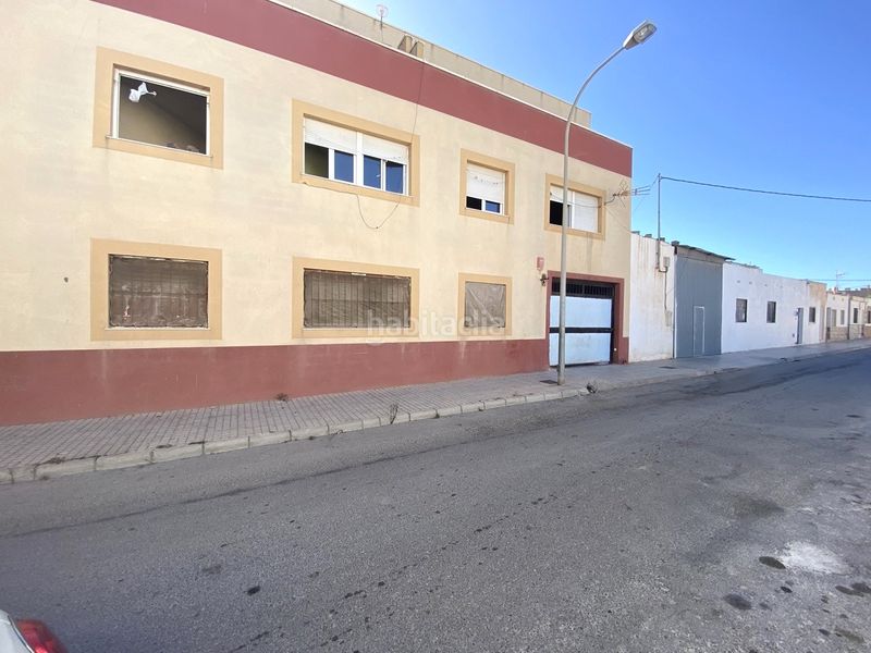 Foto 90a0bdcf-f64f-422d-a003-f8fc37996d6b. Autoparkplatz in Las Norias Ejido (El)