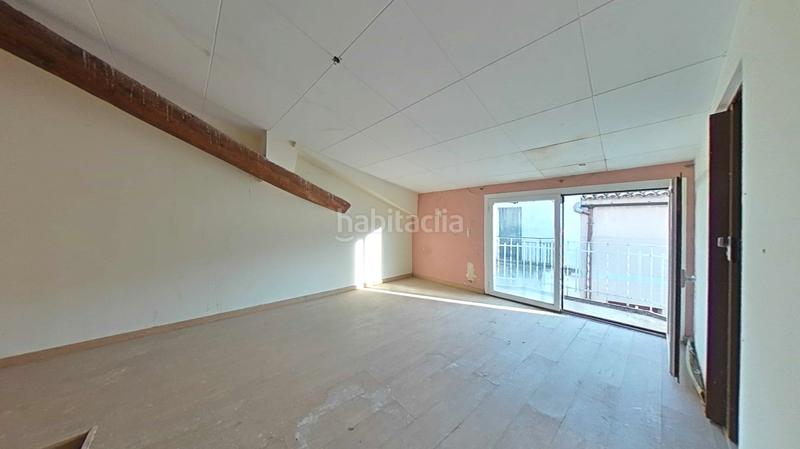 Foto fae43a16-9bbd-4474-91f7-cade6a43b127. House in Albesa