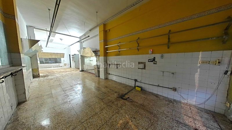 Foto e21ab4ec-c138-43c3-b182-abf608736ced. Local comercial a Valle de Mena