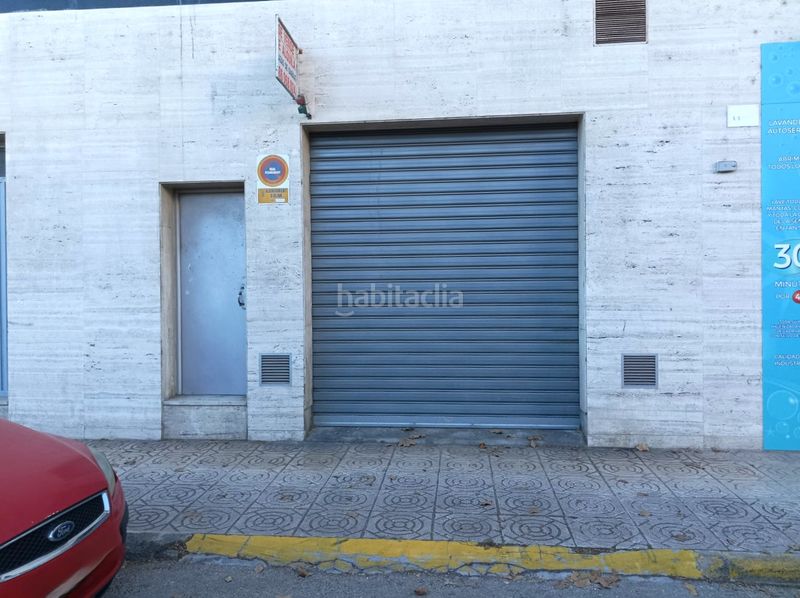 Foto 0c472d51-828e-4d22-a29e-28ceb5ab131f. Aparcament cotxe a Oliva pueblo Oliva