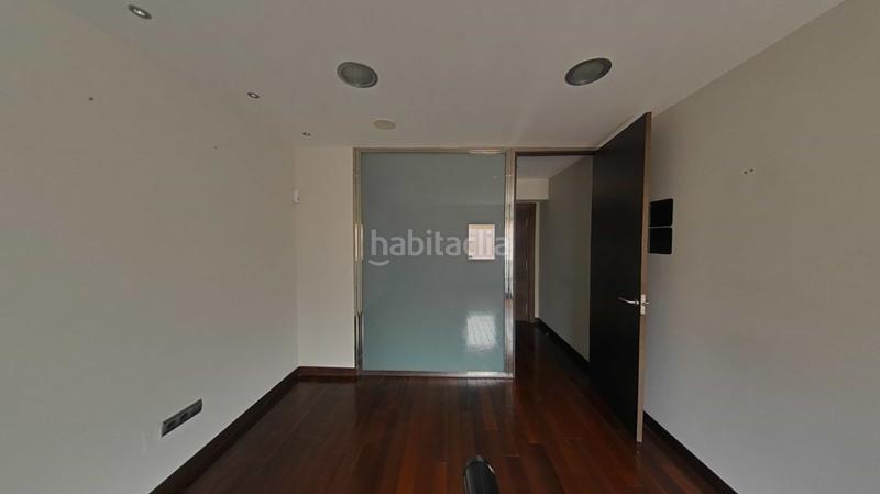 Foto b8d69d1e-b0d6-4b32-b551-d93495db6c66. Oficina a Centro Valladolid