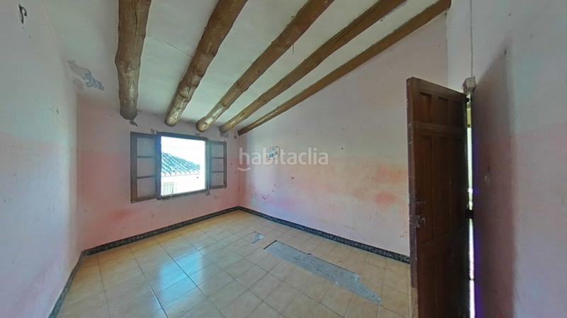Foto 1f02bd01-411f-4d7c-8d2f-3df990af4acc. Casa en Calatorao