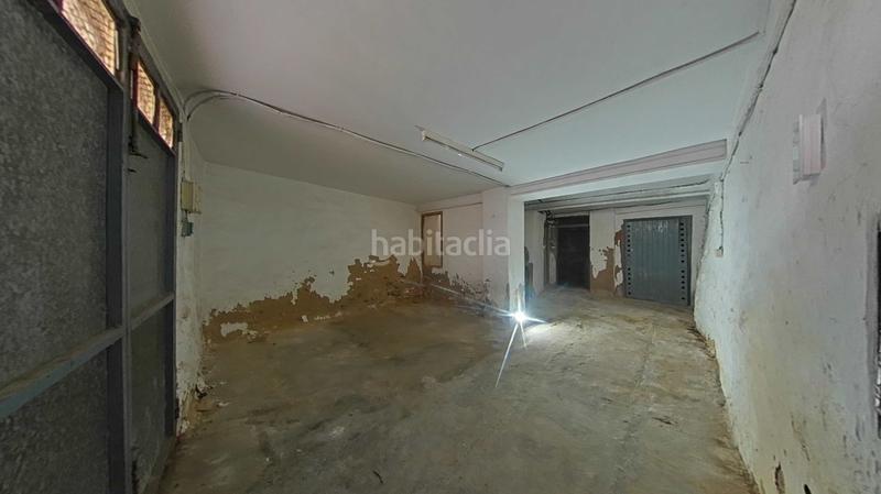 Foto 2039b344-3b29-489f-8dd5-6a1bb0ac3dbd. Casa adossada a Autol