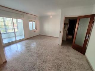 Etagenwohnung  Pau sicart (del)