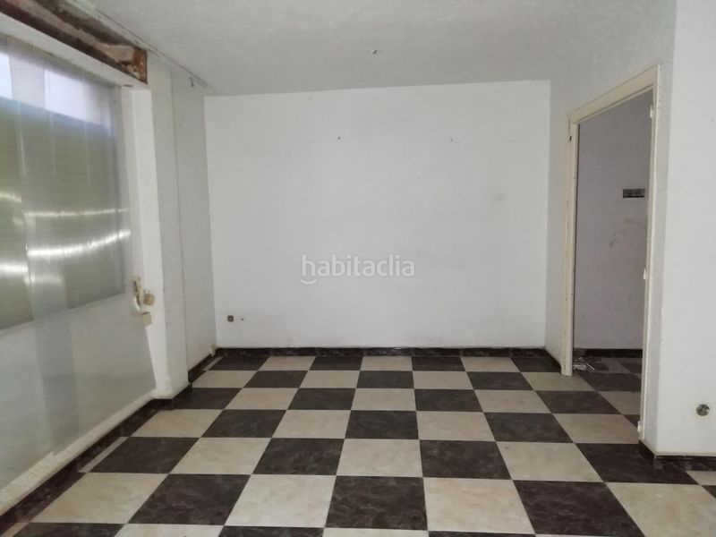 Foto b8371124-f70c-470c-859b-2a23a81a5be1. Pis a Algemesí