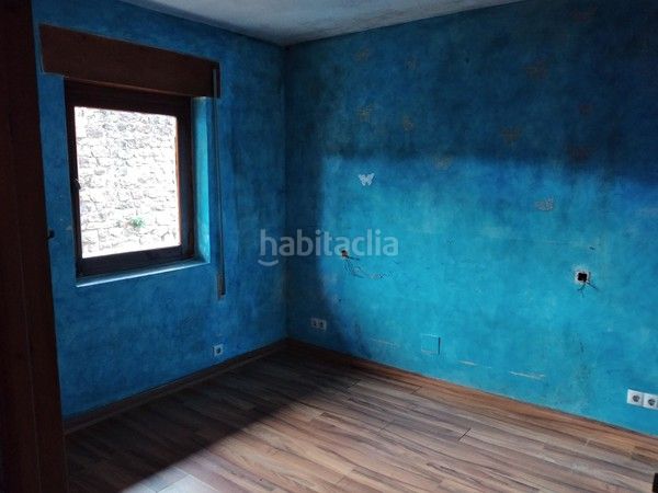 Foto 16cdb914-26e0-40a6-b52b-e83bcb400c5c. Pis a Ruente