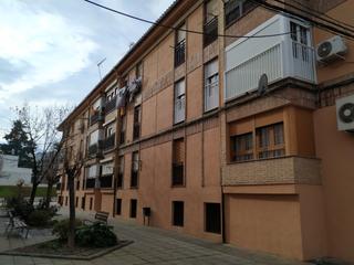 Pis  Calle ortega y gasset 2  escalera 1 planta 2 puerta b