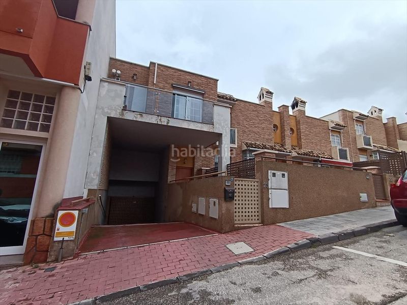 Foto 8a945bec-0690-4a6e-aecd-3d3dce0a37e6. Aparcament cotxe a La Ñora Murcia