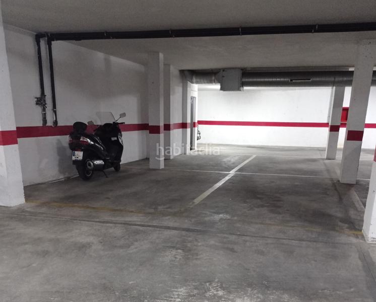 Foto e6520e4c-d2f8-4498-959a-7f483e3fc361. Parking coche en La Ñora Murcia
