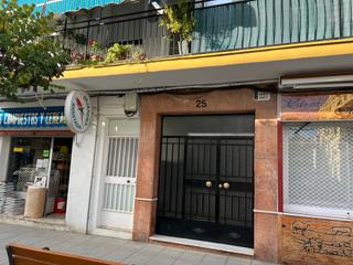 Piso  Calle emperador trajano 25 portal 25 escalera 1 planta 4 puerta