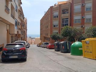 Pis  Calle mar blanco