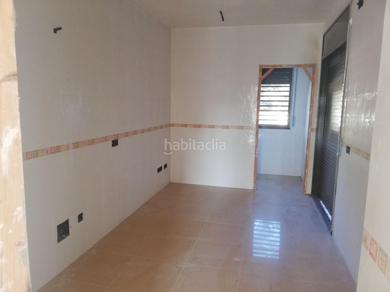 Foto 749267ff-7d4c-44fe-a403-001380865d26. Casa amb aparcament a Cabra del Camp