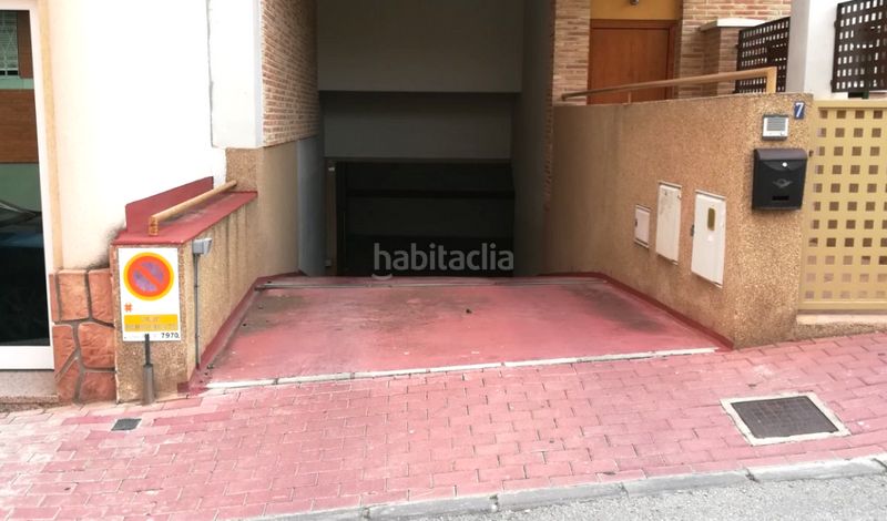 Foto ee7f2619-5e76-4aed-b80d-3528bd75c206. Aparcament cotxe a La Ñora Murcia