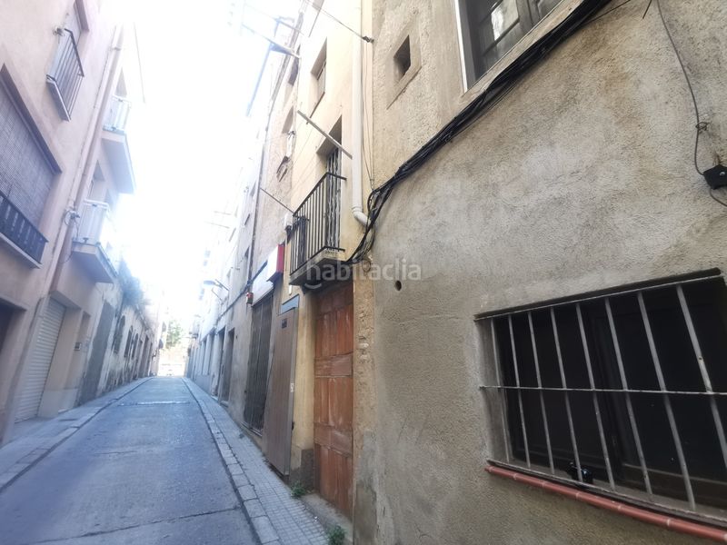 Foto cf4fa0f6-2f34-4983-ae88-39a42eb83403. Casa a Valls