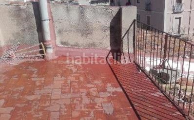 Foto f21bb958-7dfe-48b8-8ed8-bafa4588ad91. Casa a Valls