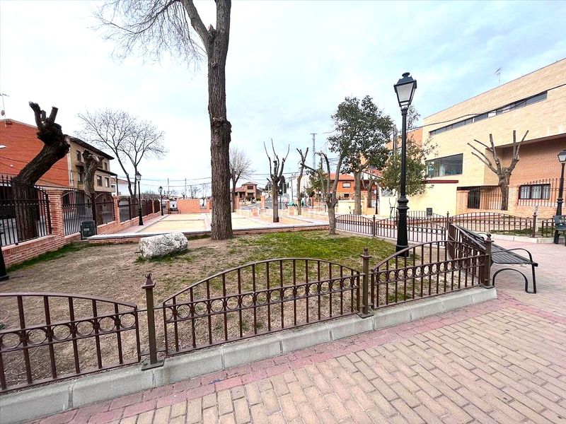 Foto 3d118fb1-550d-4c7f-afa5-3be9a701c430. Local comercial a Recas