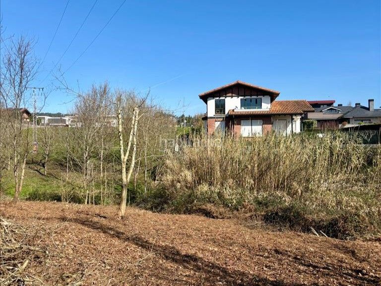 Foto 69416f5c-3f96-4d32-9dfa-4819142fe900. Solar industrial a santa maría de Getxo Getxo