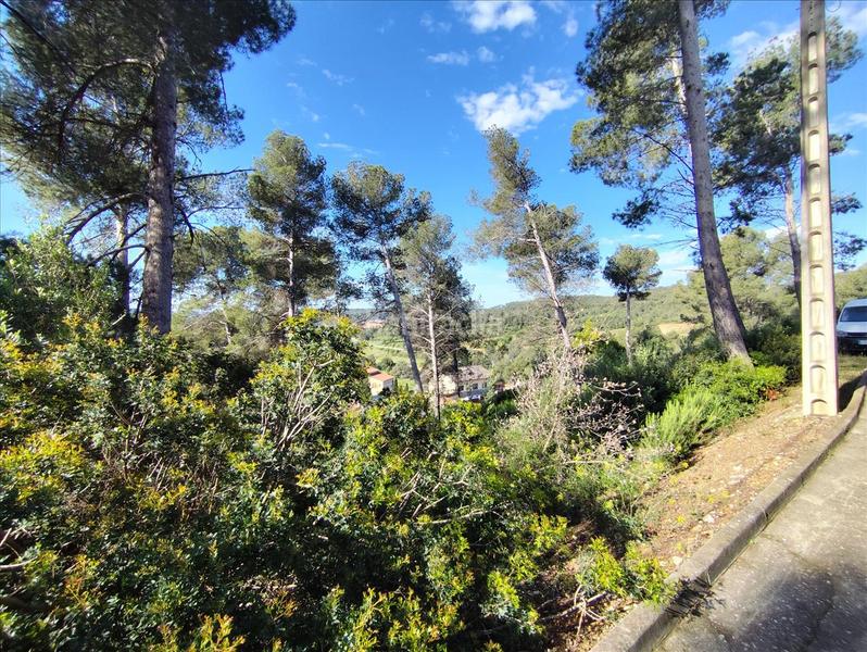 Foto ec275aa1-9557-407d-a6d4-bee1a1f7cf19. Terreno residencial en Piera
