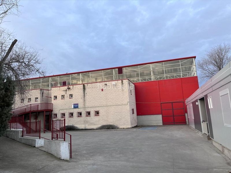 Foto 6d1dc344-521e-4a99-b111-0b1137c9d8bf. Local comercial a Recas