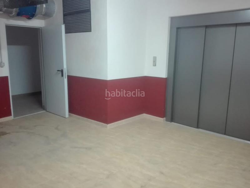 Foto 61d282a9-1b6b-4d44-b22a-01e7778bad84. Parking coche en Puerto Lumbreras