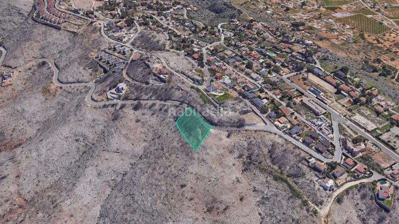 Foto 0446107a-f7b0-4f6d-9bfa-7c7539ba062d. Terreny residencial a Cumbres de Calicanto Torrent