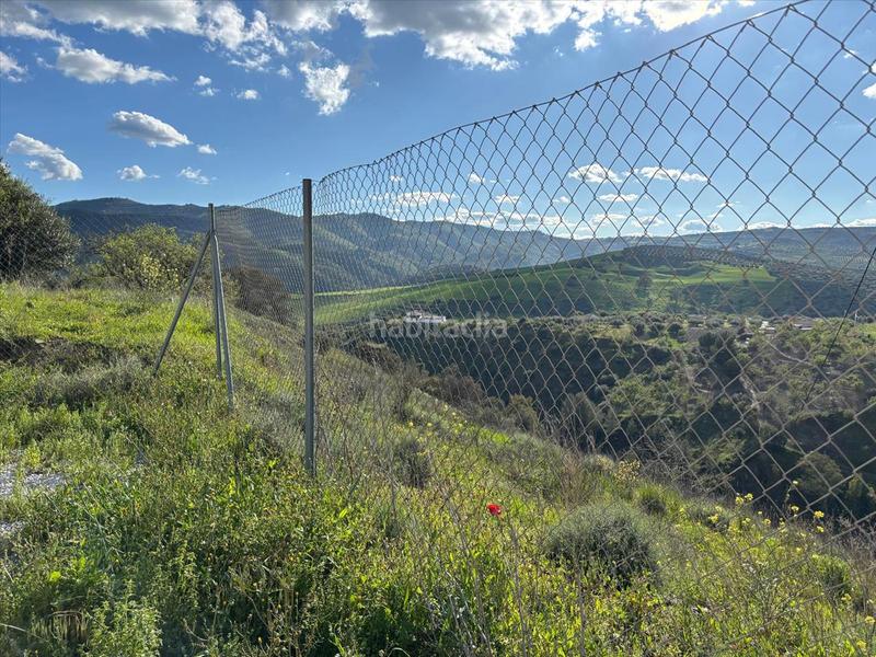 Foto ddc9343d-5258-427e-b644-2919e6c743c0. Terrain résidentiel dans Riogordo