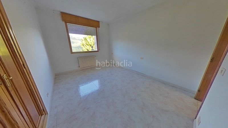 Foto a6bcccf9-9483-442d-83da-46cd3e3cb3ee. Haus mit heizung parking in Entrimo