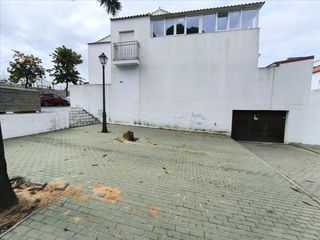 Aparcament cotxe  Poligono san jorge