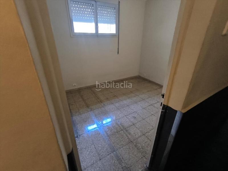 Foto 380a3653-c37f-4cff-bd44-e01df7ef695d. Appartamento in Can Clos-Pinetons Ripollet