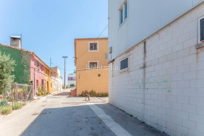 Foto 65eeaae7-a97e-4131-872c-ae30fbf21757. Casa adossada a Sant Josep-Zona Hospital Ontinyent