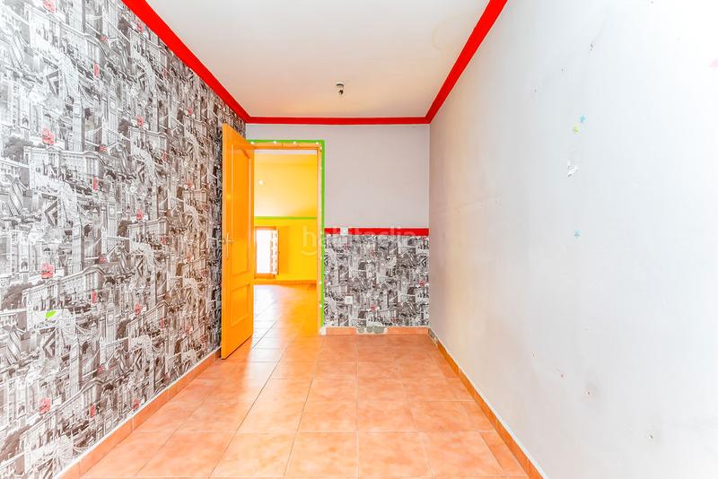 Foto c359744c-ef46-47c4-8e57-eb0fdb188405. House in Requena