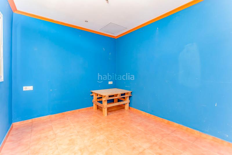 Foto e408ba3c-73fd-4d71-97e3-faef53d3eaf2. House in Requena