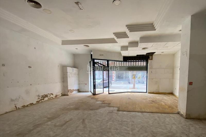 Foto c38a5cfb-55b0-467c-bb46-c74e104eef55. Local comercial a Alameda Cartagena