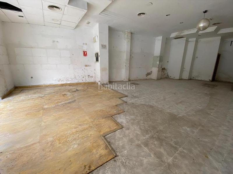 Foto f6ddbcaa-2b33-4cee-8234-c0f605d90cab. Local comercial a Alameda Cartagena