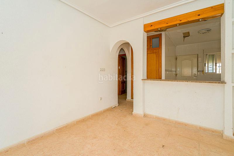 Foto 430bd1d1-de95-4ab4-9006-14916452b5fe. Casa a Villamartín-Las Filipinas Orihuela