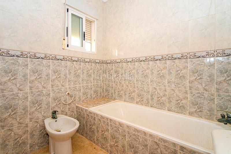 Foto 3c3ff102-50be-484a-8e2c-1f942f282352. Haus in Villamartín-Las Filipinas Orihuela