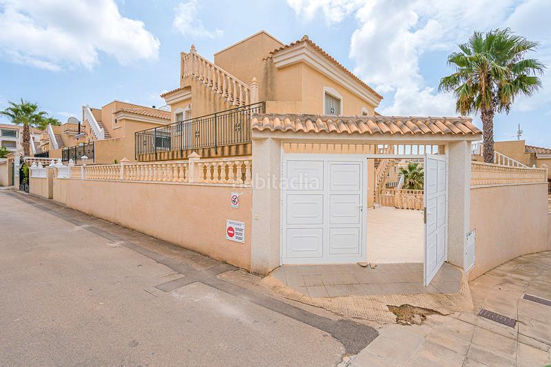 Foto f41260e0-a49f-41b8-8556-0a9651e7c796. Haus in Villamartín-Las Filipinas Orihuela