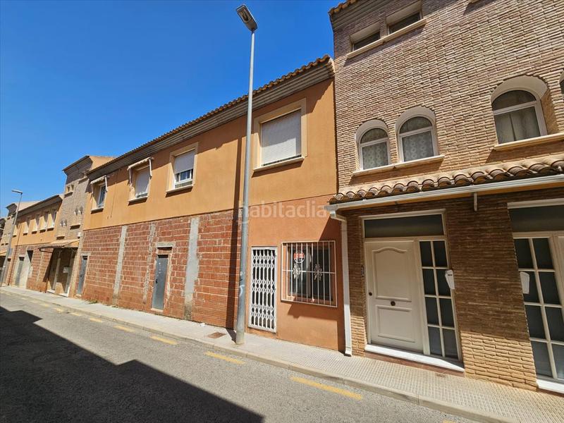 Foto f2c84e06-5725-4ff2-b197-3e36b6cd251b. Aparcament cotxe a Beniaján Murcia